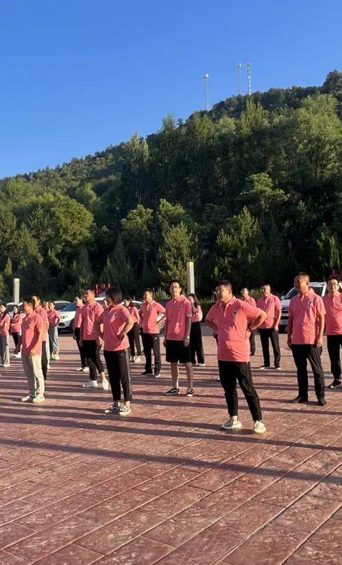 64be2f8247850.jpg e178f247553c4f6802bd69f205ce1244.jpg